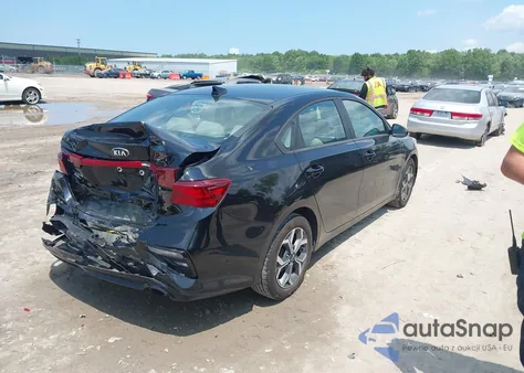 2021 Kia Forte Lxs из США, поврежденный, VIN 3KPF24AD7ME264763